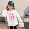 Camiseta de manga larga para niños, nuevo estilo primavera 2026, elegante para bebés niñas, 100% algodón puro, cómoda, versátil, camiseta básica a la moda