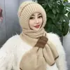 Gorro y Bufanda Todo en Uno Invierno para Mujer Gorro Tejido a Mano Doble Capa Engrosado Cálido y Antihielo Gorro Tejido para Madres de Edad Media y Mayores