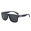Nuevas Gafas de Sol Cuadradas Retro Simples de Montura Grande con Textura Antideslizante Estilo Negocio y Diseño de Remaches, Estilo Clásico Versátil