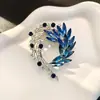 Broches de Imitación de Cristal de Alta Venta Europeos y Americanos para Mujer, Pines Exquisitos de Flor y Animal de Gama Alta, Broches de Traje Modernos y Elegantes