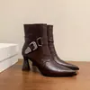 2026 Temperamento Otoño Invierno Nuevo Estilo Coreano Punta Puntiaguda Tacón Alto Botines Tobillo Mujer Moda Versátil Nicho Chica Picante Tacón Grueso Botas de Moda