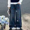 Conjunto de Três Peças Moda Jeans Meninas Primavera Outono, Camisa de Manga Longa com Gola de Boneca, Colete de Urso Cartoon Fofo Artístico