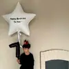 Balão de Folha de Alumínio Estrela de Cinco Pontas Branco Puro Fosco de 32 polegadas para Decoração de Festa de Aniversário Infantil e Adereços para Fotos