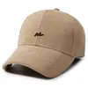 Novo boné de beisebol de veludo cotelê bordado com letras para outono e inverno, transfronteiriço, para homens e mulheres, chapéu de algodão casual versátil, boné de bico de pato quente para atividades ao ar livre