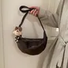 Bolsa Casual de Couro Macio para Mulheres, Novo Design de Nicho, Bolsa Transversal Versátil da Moda, Bolsa Estilosa Formato Bolinho