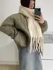 Bufanda de Mohair de Color Puro Estilo Coreano para Mujer Invierno Engrosada con Borlas Bufanda Cálida Chal Bufanda Extendida Integrada