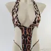 Suministro de Comercio Exterior Transfronterizo Europeo y Americano Nuevo Sexy Escotado al Cuello con Aberturas Mono Estampado de Leopardo Tiro Abierto Botón Oculto Conjunto Sexy de Lencería