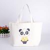 Bolsa de lona creativa de algodón con estampado de dibujos animados, hombro con logo, portátil exquisita, bolsa de compras publicitaria al por mayor, bolsa de lona blanca