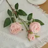 Flor de Rosa Artificial de Três Cabeças para Decoração de Casamento, Arranjo de Cena com Flores Artificiais, Parede de Flores, Arranjo Floral, Decoração Suave e Paisagismo