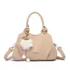 Bolsa pequena estilosa de nicho para mulheres, verão 2026 outono, nova bolsa de ombro única transversal da moda para o trabalho e o dia a dia