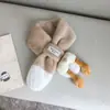 Bufanda Infantil Otoño e Invierno Nueva Engrosada Cálida Linda Dibujos Animados Pie Grande Guantes de Bebé Bufanda de Peluche