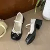 Sapatos Mary Jane estilo Chanel para mulheres, nova coleção outono 2026, design de bico fino com laço, salto grosso, versátil para combinar com saias, sapatos de couro estilo JK