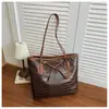 2026 Nueva Bolso Tote Grande de Moda Simple para Mujer Bolso de Mano Casual de Celebridad de Internet Bolso de Hombro Versátil para el Trabajo