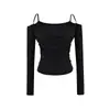 Conjunto de Dos Piezas para Mujer: Camiseta Sexy de Manga Larga con un Hombro Descubierto + Top Bandeau Delgado para la Cintura