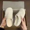 Mules estilo Birkenstock de punta cerrada para mujer, nuevo modelo de primavera 2026, zapatos planos perezosos sin cordones de suela blanda