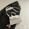 Nuevo Modelo 2025 Bolso Versátil de Moda de Gama Alta para Mujer con Hebilla de Cierre de Color Contrastante Bolso Cuadrado Pequeño Cruzado Casual de Moda