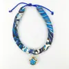 Explosivo color japonés gato y gato con cuello de viento perro pequeño Campana collar para mascota fabricantes de joyería