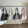 Moda Otoño 2026 de Moda Nicho Estampado de Lunares y Estrellas Versátil Simple Chic Bolso de Hombro de Gran Capacidad