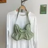 Bolsa de Ombro Feminina de Verão Nova, Design de Nicho, Bolsa Nuvem Plissada em PU, Moda e Versátil, Grande Capacidade