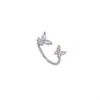 Anillo abierto de doble mariposa con incrustaciones de diamantes de lujo, diseño único, anillo ajustable, exquisita joyería para mujer al por mayor