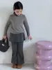 Muzikka 2026 Nuevo Estilo Suéter Estilo Coreano para Niñas Ropa Exterior de Moda Cárdigan de Punto Abrigo de Manga Larga Color Café para Bebés Niñas