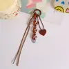 Lanyard de Cadena Acrílica Estilo Ins con Forma de Corazón Cuerda Trenzada Hecha a Mano Colgante para Estuche Protector de AirPods Llavero de Bolsa