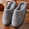 Pantuflas cálidas con talón para mujer, pantuflas antideslizantes de interior para el hogar para invierno para parejas, pantuflas de algodón afelpado con suela gruesa para parejas, otoño e invierno