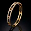 Pulsera Transfronteriza de Acero Inoxidable Europea y Americana, Pulsera de Clavo de Acero de Titanio para Mujer, No se Desvanece, Simple, Versátil, Pulsera de Moda y Elegante