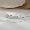 2026 Novo Modelo Um Cartão com Três Pares de Brincos para Mulheres, Não Precisa Remover para Dormir, Brincos Geométricos de Zircônia, Brincos Simples para Estudantes