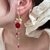 Brincos de Franja Assimétricos Estilo Francês Retrô Super Fada Canção de Amor Rosa Vermelha Clips de Orelha Não Perfurados de Nicho de Alta Qualidade