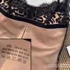 811-6 Camisola de Encaje para Niñas con Almohadillas en el Pecho, Usable como Ropa Interior o Exterior, Hermoso Diseño en la Espalda, Sujetador Integrado, Top Ajustado
