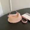 Outono e Inverno Mais Vendido Bolsa Peluda Fofa Feminina 2026 Nova Moda Versátil Bolsa Transversal Bolsa Peluda Pequena Bolsa de Mão Tote