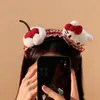 Nueva Diadema Lavado Facial Gatito Cara Cereza Roja de Mezclilla, Linda y Dulce Diadema de Peluche de Dibujos Animados para Niña, Accesorio para el Cabello