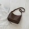 Bolsa de ombro super popular, moderna e fashion 2026 nova bolsa de mão versátil para o dia a dia, bolsa transversal feminina de alta qualidade trançada