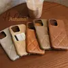 Funda de teléfono móvil color Maillard estilo Chanel para 15Pro max/14pro compatible con iPhone13pro cuero tarjeta