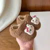 Lenço de Cabeça para Meninas Birkenstocks 2026 Outono/Inverno Novos Sapatos de Pelo Sapatinhos de Bebê Fofos Sapatos de Algodão Moccasins Quentes com Forro de Lã