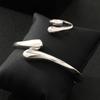 Europa y Estados Unidos pulsera anillo de rostro brillante de alto sentido transfronterizo traje pulsera de temperamento simple joyería de estilo nicho de lujo ligero frío