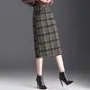 Elegante Falda de Lana para Mujer Otoño e Invierno 2024 Nueva Cintura Alta Ajustada Cadera Falda Cuadros Moda Dividida Falda de Un Paso
