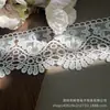 Em estoque Novo Lolita Bordado Solúvel Em Água Lace Leite Seda Único Lado Flor Onda Lace Lace Código De Barras