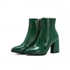 Botas de Moda para Mujer Estilo Europeo y Americano, Gruesas, de Tacón Alto, Puntiagudas, con Cremallera Lateral, Botines Cortos Forrados de Felpa para Invierno, Botines Cortos de Moda para Mujer Talla Grande para Exportación