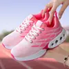 Nuevos zapatos cruzados para mujer de talla grande, talla 42, zapatillas deportivas ligeras casuales de malla tejida voladora, zapatillas de correr transpirables de moda, zapatos con amortiguación de aire