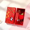 Colgantes de llavero de fruta de hilo de ganchillo terminados en juego de caja de regalo, adecuados como un pequeño regalo o decoración para bolsa