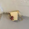 Bolso cruzado Shuai Mijia 2026 Nuevo de nicho para mujer, Bolso de hombro casual para el día a día, Bolso tipo cubo retro simple