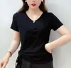 Dropshipping T-Shirt Lisa de Gola V Mais Vendida Verão 2026 Nova Moda Elegante com Amarração Slim Fit Versátil Manga Curta