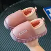 Pantuflas de algodón para niños, para niños y niñas, adecuadas para otoño e invierno, antideslizantes, forradas de felpa para mayor calidez, con una capa exterior tipo piel, impermeables y diseñadas para uso en interiores, lo que las hace ideales para usar en familia