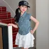 Conjunto de dos piezas para niñas 2026 Verano Estilo Coreano Chaleco de Mezclilla Delgado Falda con Capas y Adorno de Encaje para Niños Mayores