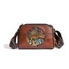 Bolso bandolera retro artístico de estilo chino para mujer 2024 nueva moda bolso almohada en relieve correa ancha para el hombro bandolera