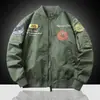 Jaqueta Bomber Masculina para Outono e Inverno, Jaqueta Casual Americana Tendência Bordada Verde Militar para Trabalho