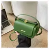 Bolso de Mano Pequeño Retro para Mujer 2026 Nueva Moda Simple Portátil Bolso Cuadrado Pequeño Versátil Bolso de Hombro Cruzado Venta al por Mayor Transfronteriza