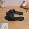 Novas Chinelas Baixas de Verão para Mulheres, Chinelas Elegantes de Uma Tira de Alta Qualidade para Mulheres, Sapatos Versáteis Mcg de Qualidade para Mulheres